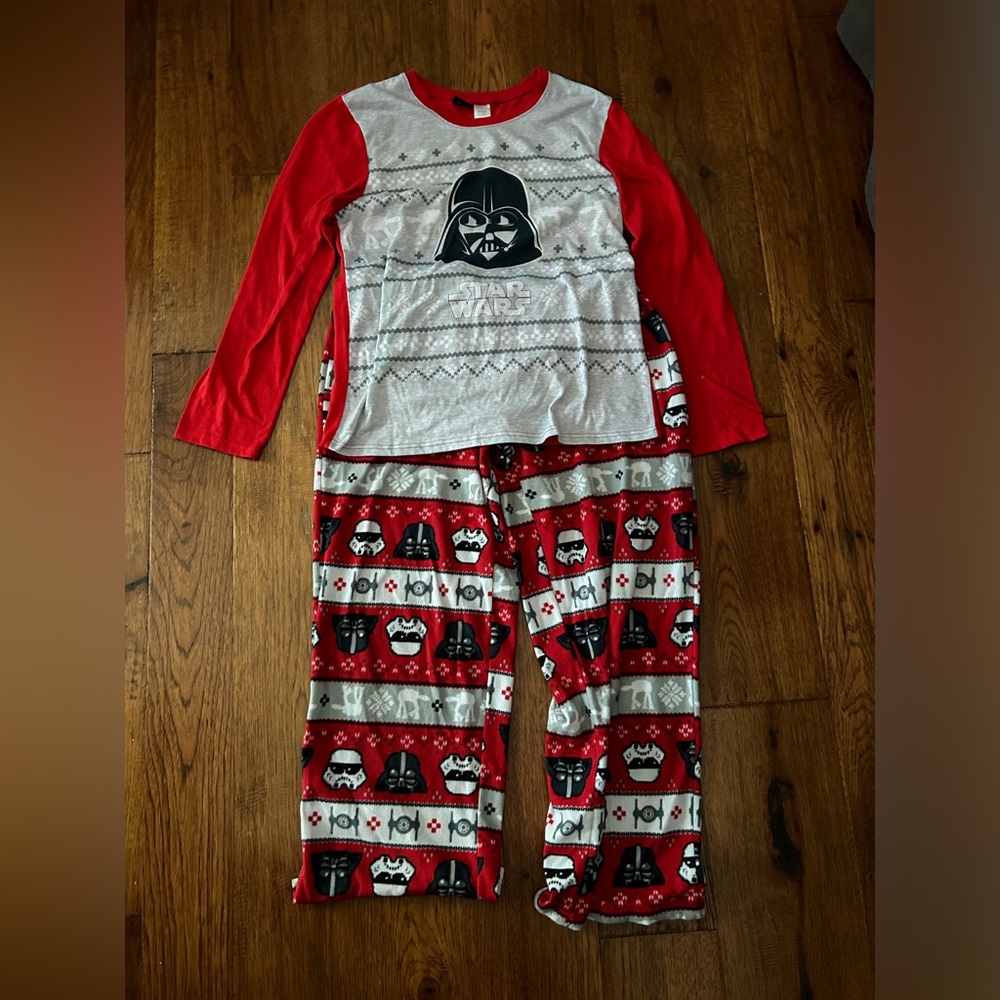Star Wars Mens Red & Gray 2-Piece Darth Vader Christmas Sleepwear Pajamas - SzXL